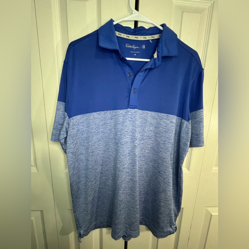 Walter Hagen Two Toned Golf Shirt -Size M
Like New!